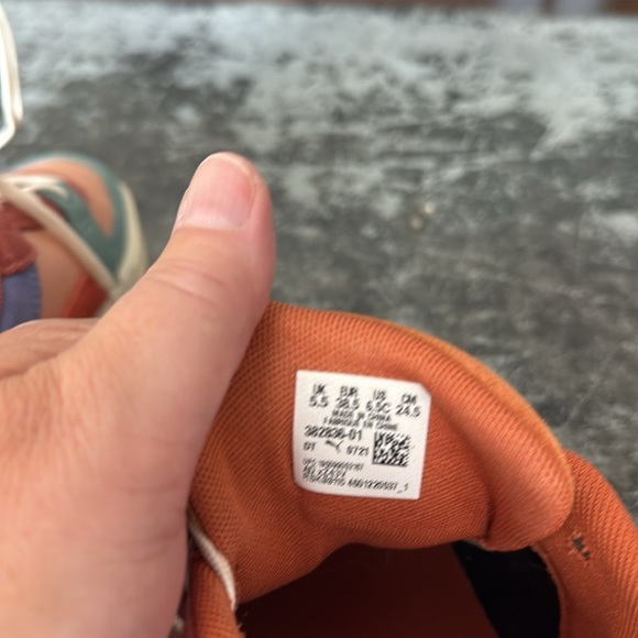 Puma x Tinycottons Multicolor Trainer Sneakers Size 6.5 Childrens - Picture 6 of 6